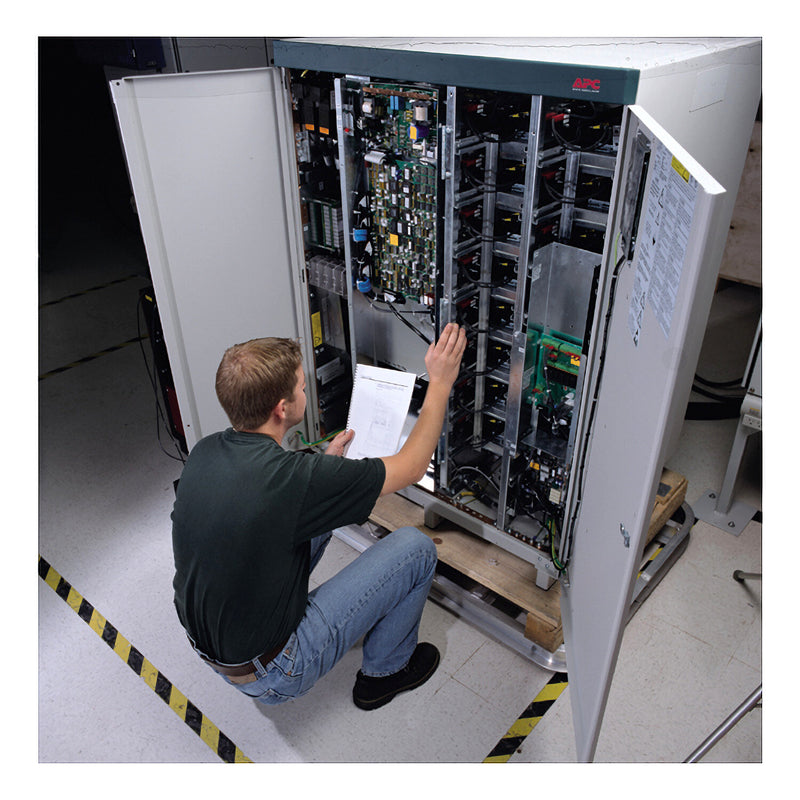 APC WSTRTUP-G7-30 installationstjeneste