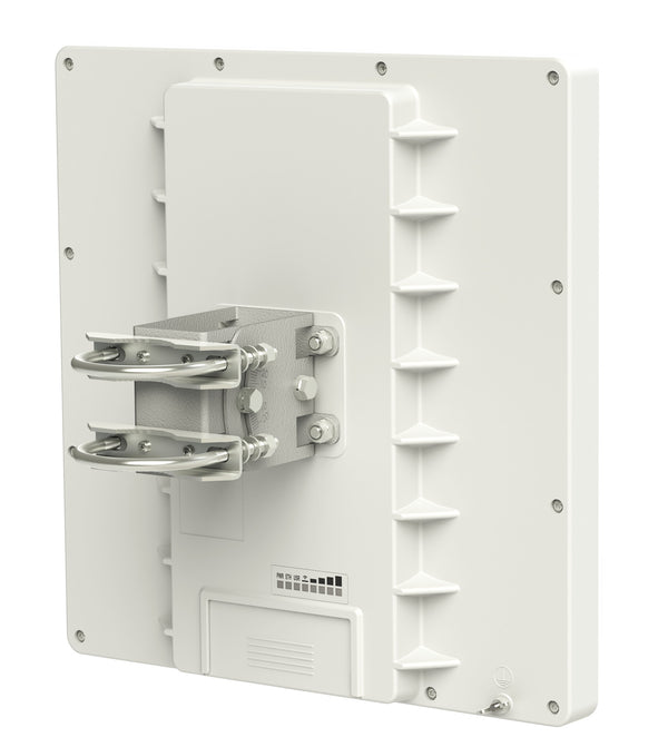 Mikrotik QRT 5 Hvid Strøm over Ethernet (PoE)