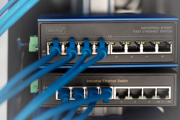 Digitus DN-650108 netværksswitch Ikke administreret L2 Fast Ethernet (10/100) Sort, Blå